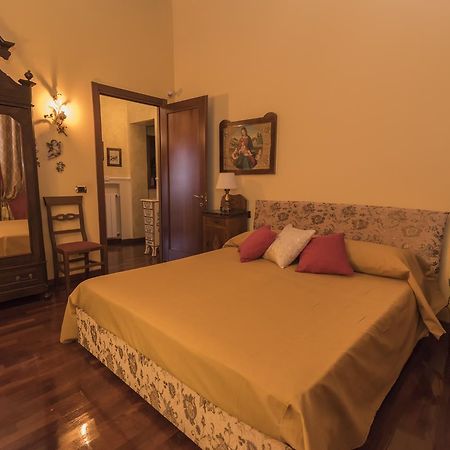 Homeapartment Il Nascondiglio Di Estia Agrigento Exteriör bild