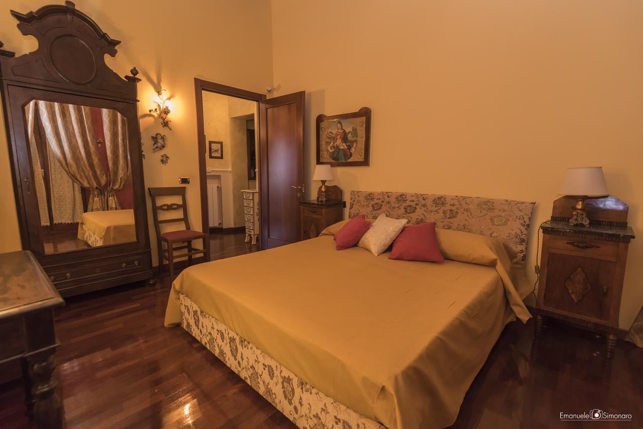 Homeapartment Il Nascondiglio Di Estia Agrigento Exteriör bild